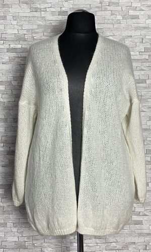 sweter bez zapięcia