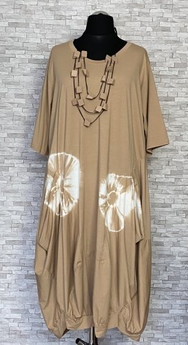 bawełniana sukienka moonshine fashion z szerszym dołem, model plus size