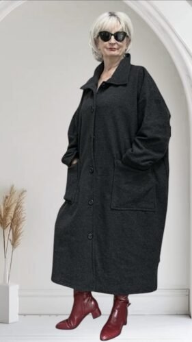 ciemnoszary płaszcz akh exclusive z kieszeniami