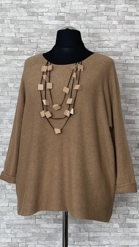 dzianinowy sweter z półokrągłym dekoltem