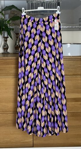 szerokie spodnie we wzory