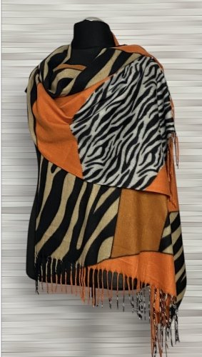 duży szal damski w modny print