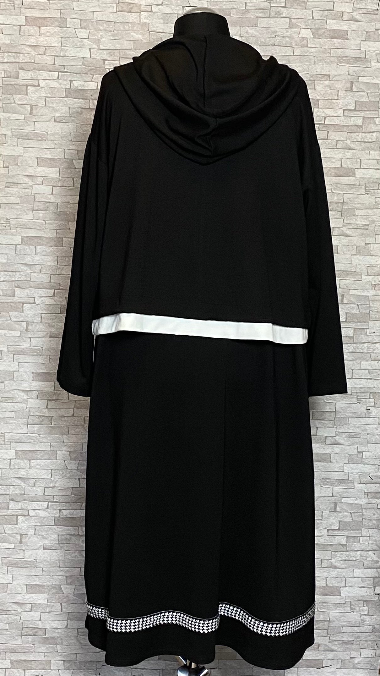 sukienka darkwin w komplecie z bluzą sukienka darkwin w komplecie z bluzą