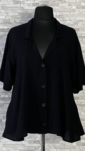 rozpinana bluzka marki kekoo design z kieszeniami