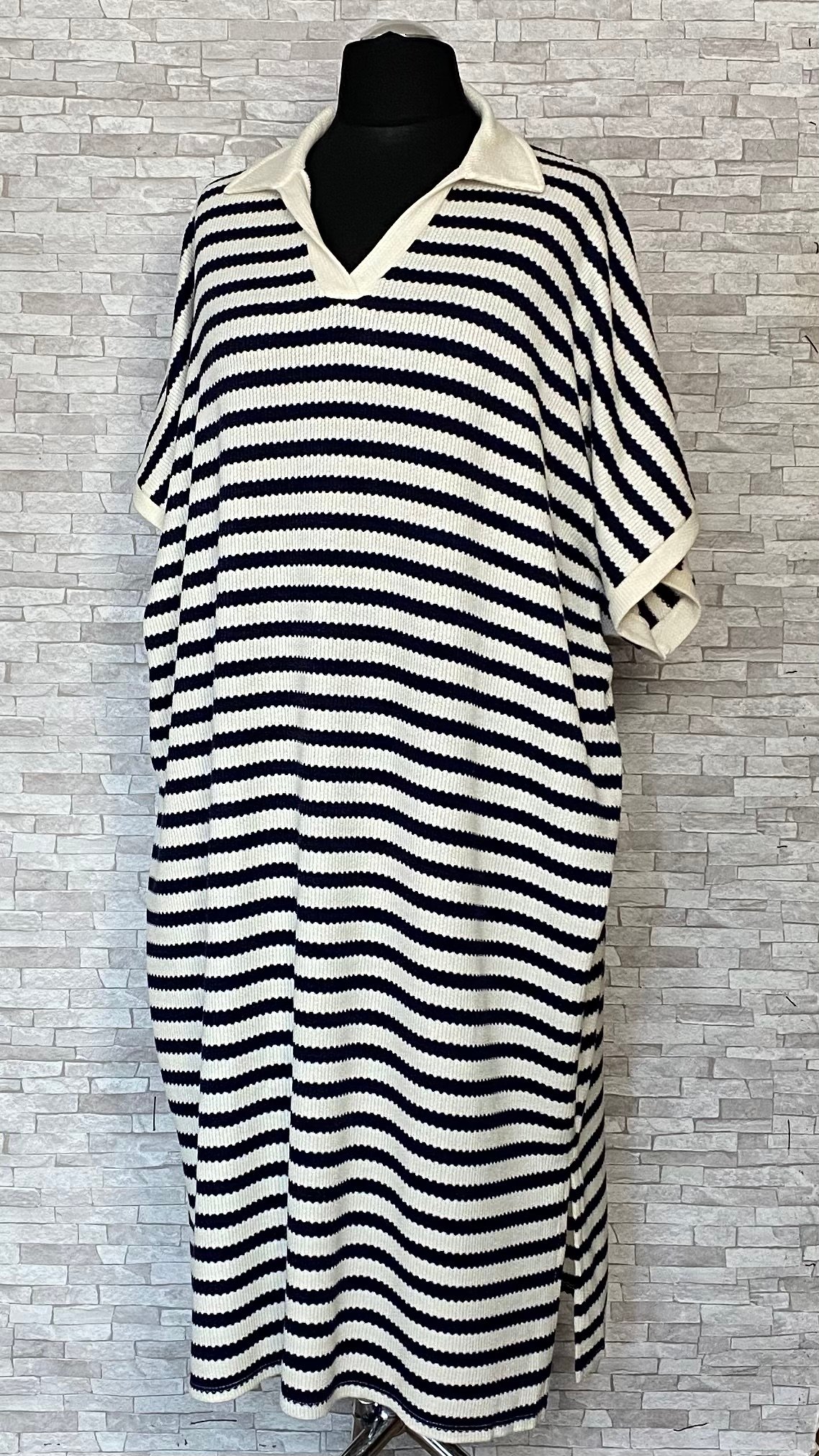 dzianinowa sukienka w paski dzianinowa sukienka w paski