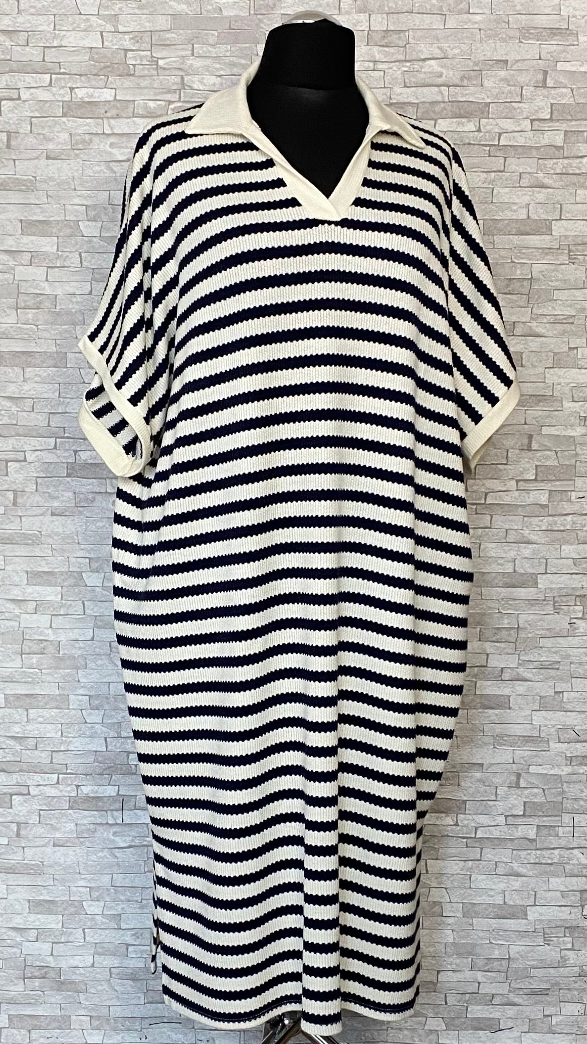 dzianinowa sukienka w paski dzianinowa sukienka w paski