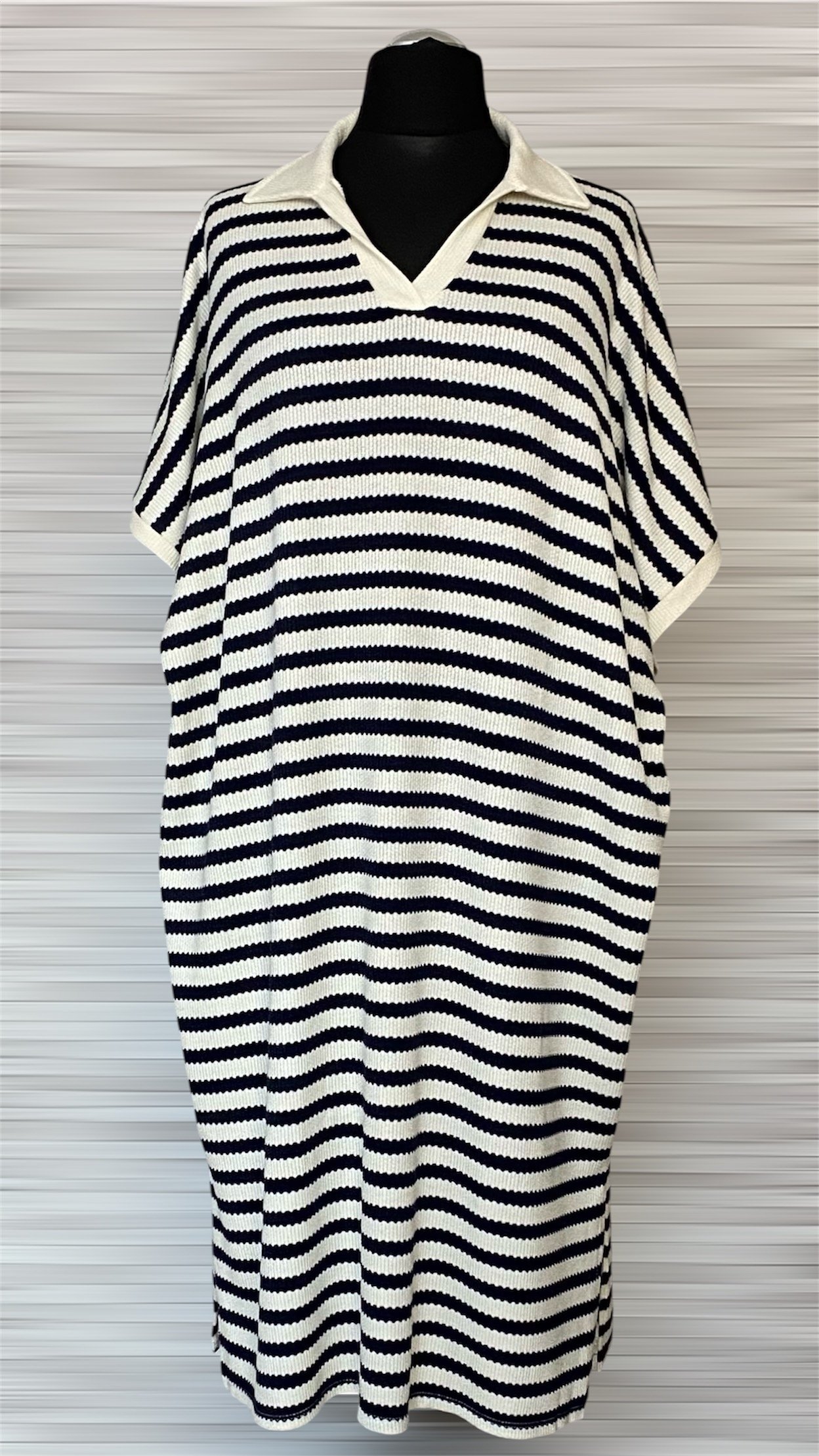 dzianinowa sukienka w paski dzianinowa sukienka w paski