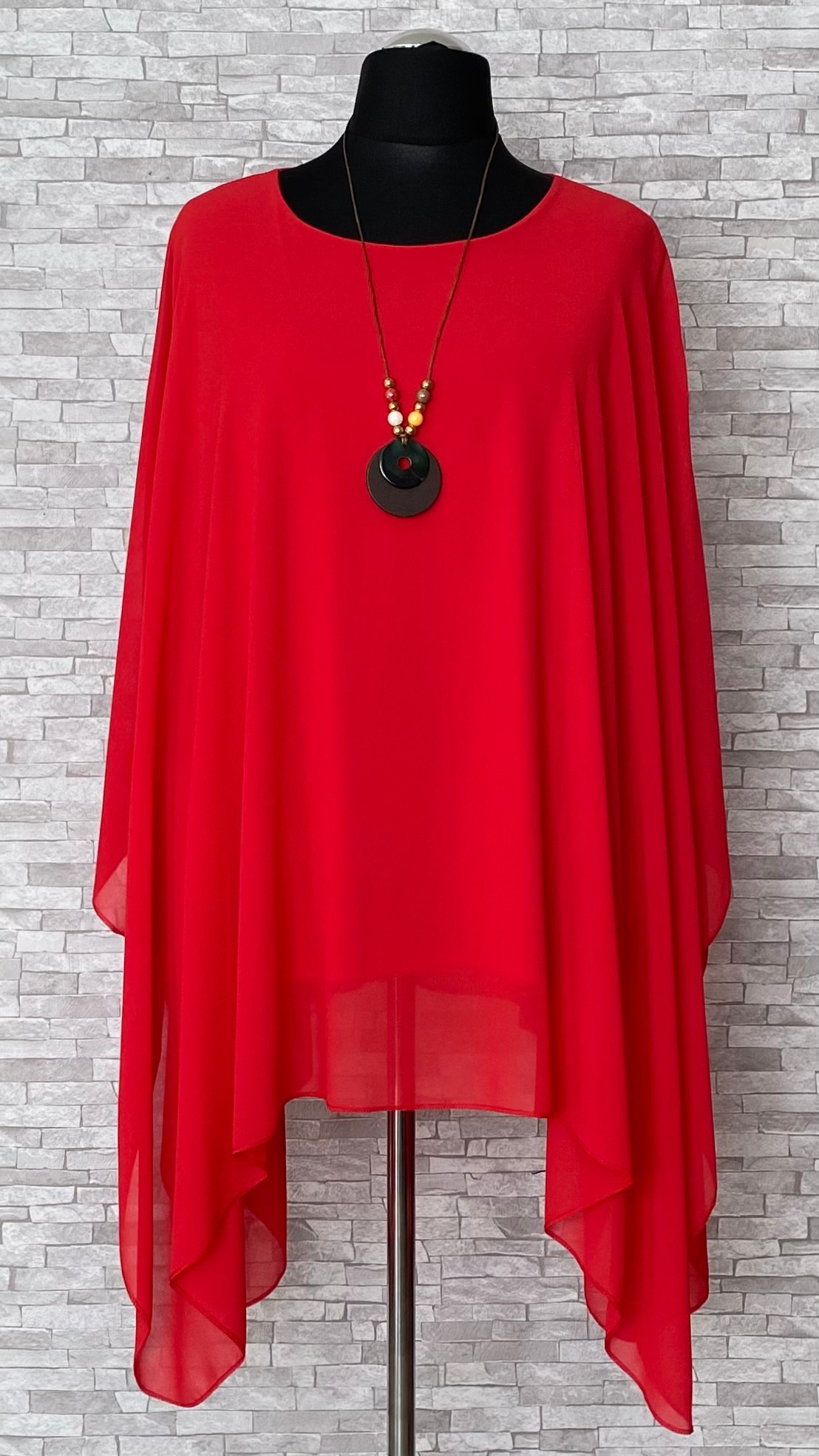 szyfonowe ponczo z wisiorkiem szyfonowe ponczo z wisiorkiem