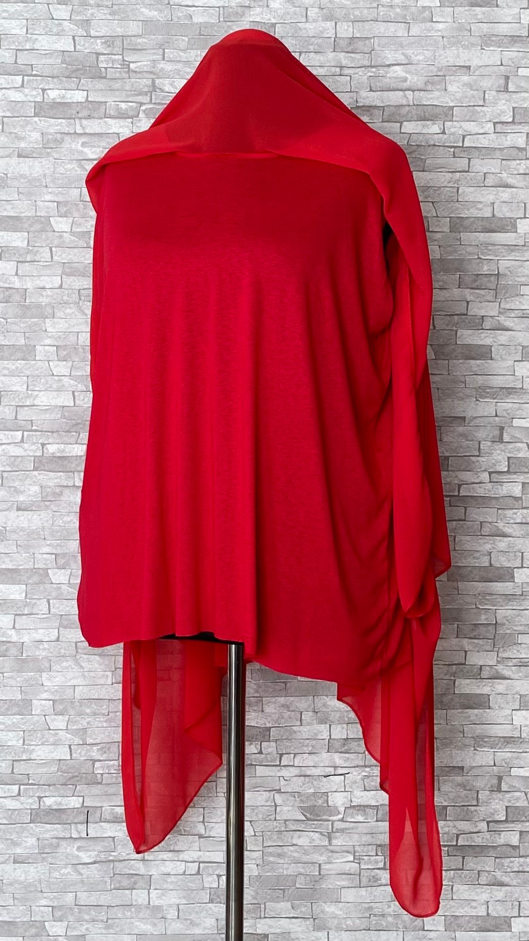 szyfonowe ponczo z wisiorkiem szyfonowe ponczo z wisiorkiem