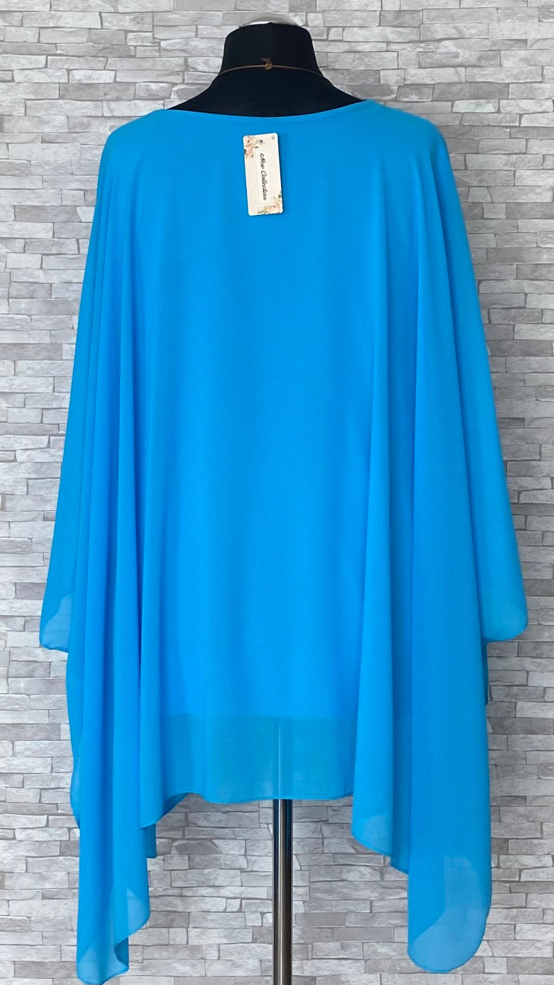 szyfonowe ponczo z wisiorkiem szyfonowe ponczo z wisiorkiem