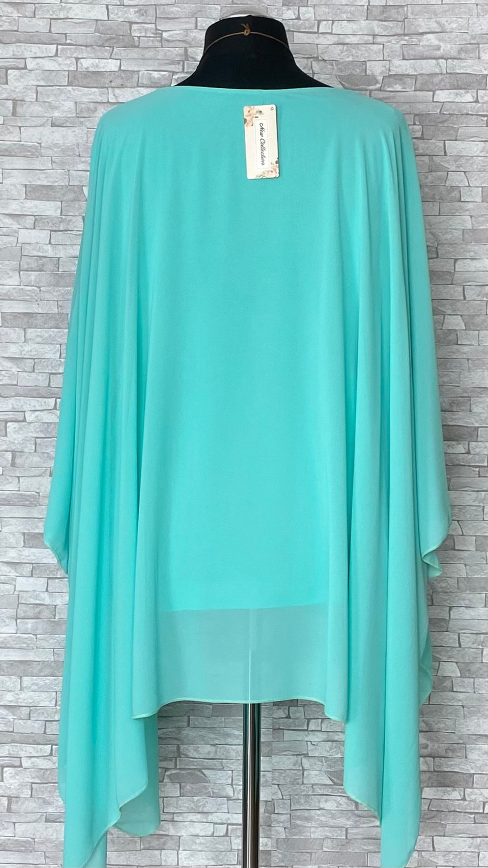 szyfonowe ponczo z wisiorkiem szyfonowe ponczo z wisiorkiem