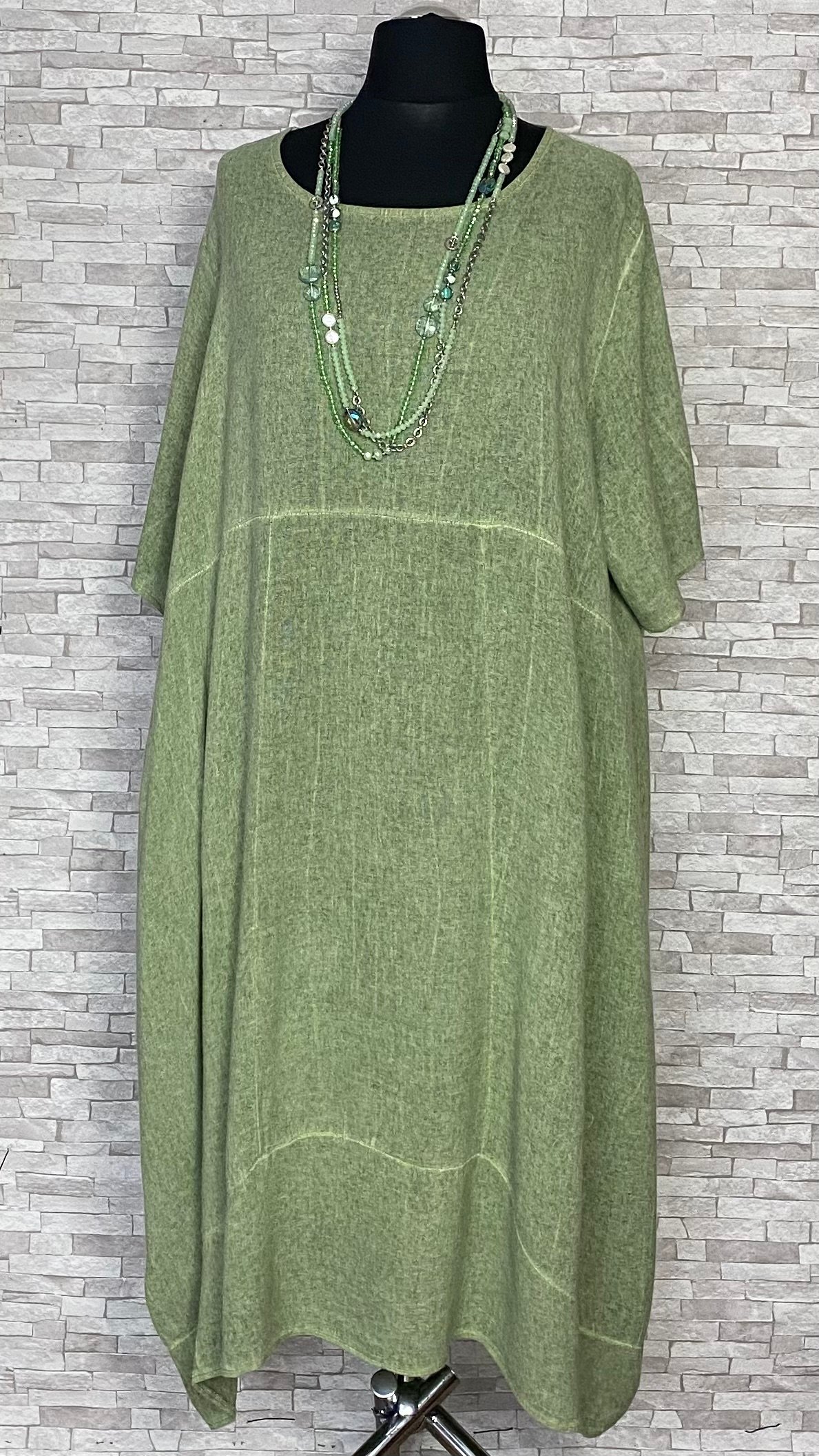 wiskozowo lniana sukienka moonshine mode z kieszeniami wiskozowo lniana sukienka moonshine mode z kieszeniami