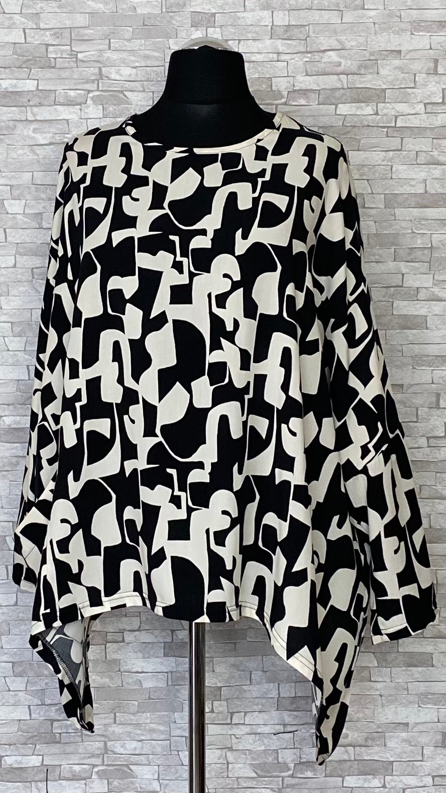 wiskozowa bluzka akh exclusive z kieszenią wiskozowa bluzka akh exclusive z kieszenią