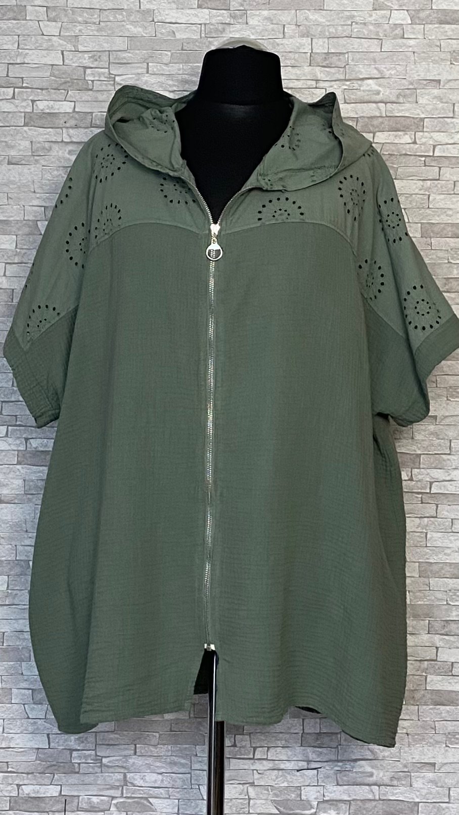 letnia bluza oversize z kapturem letnia bluza oversize z kapturem