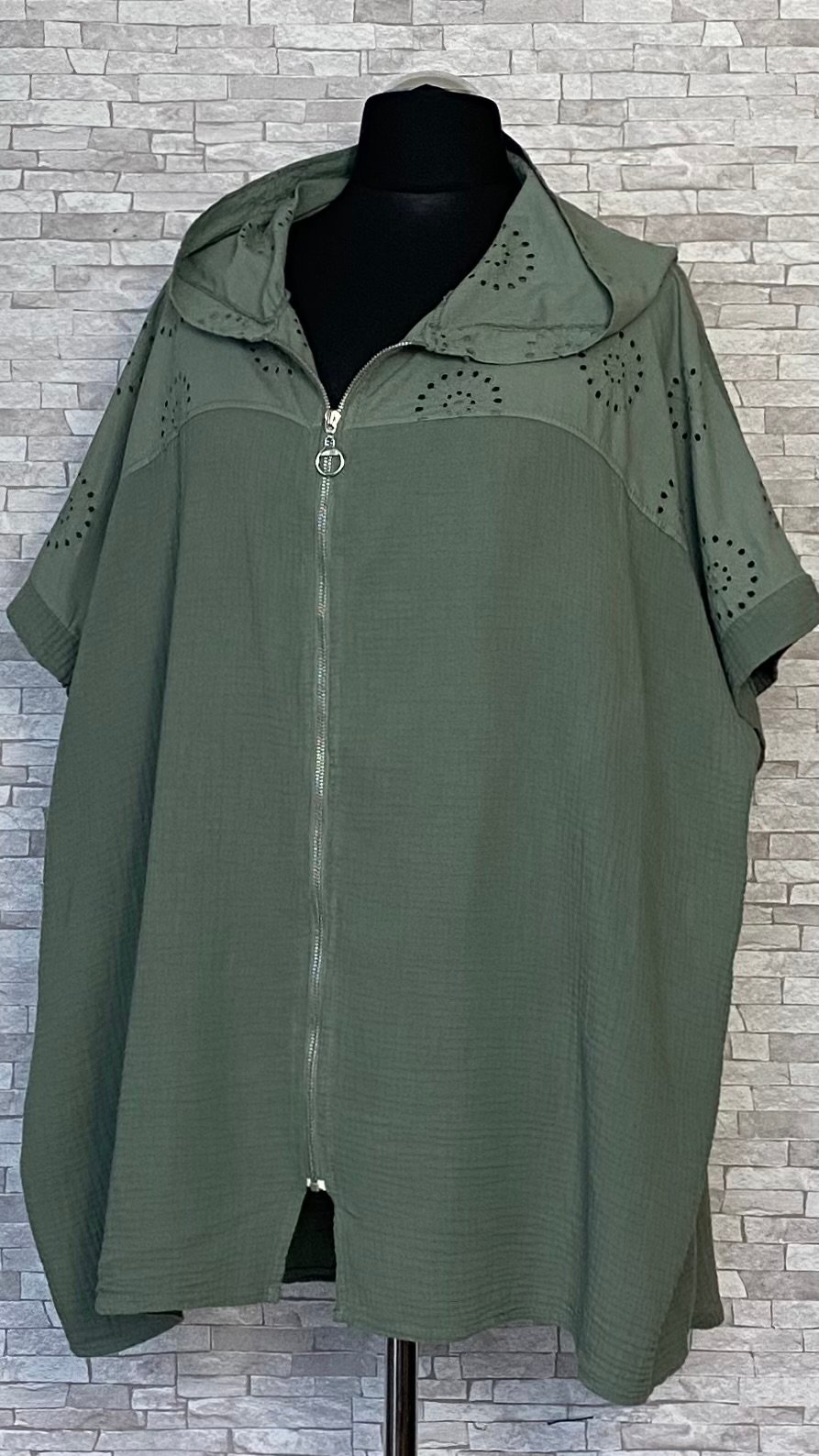 letnia bluza oversize z kapturem letnia bluza oversize z kapturem