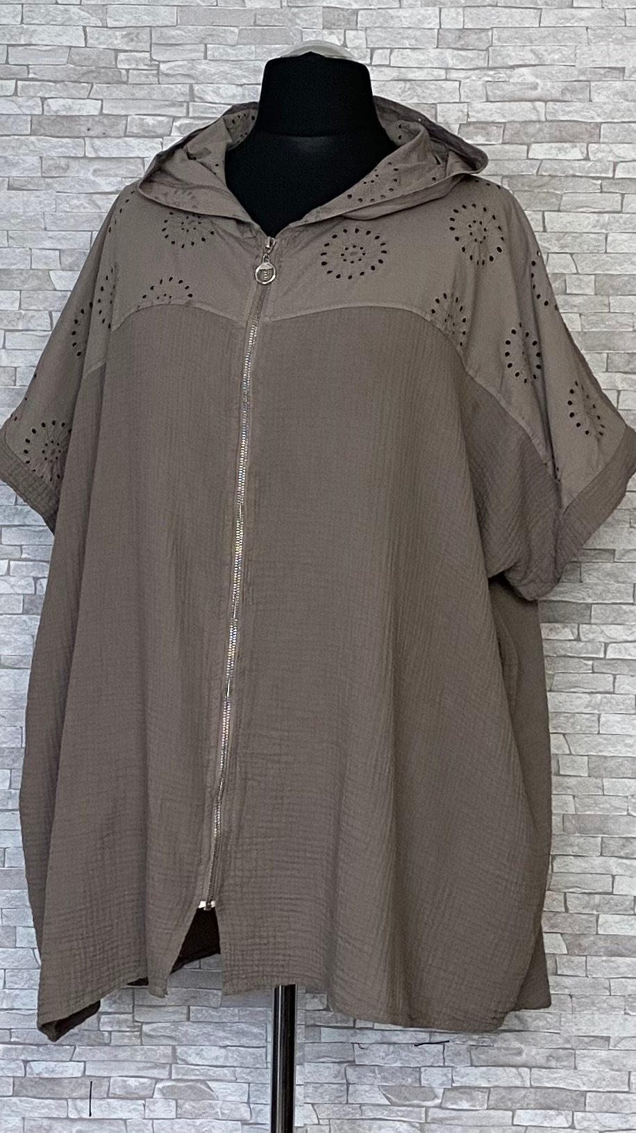letnia bluza oversize z kapturem letnia bluza oversize z kapturem